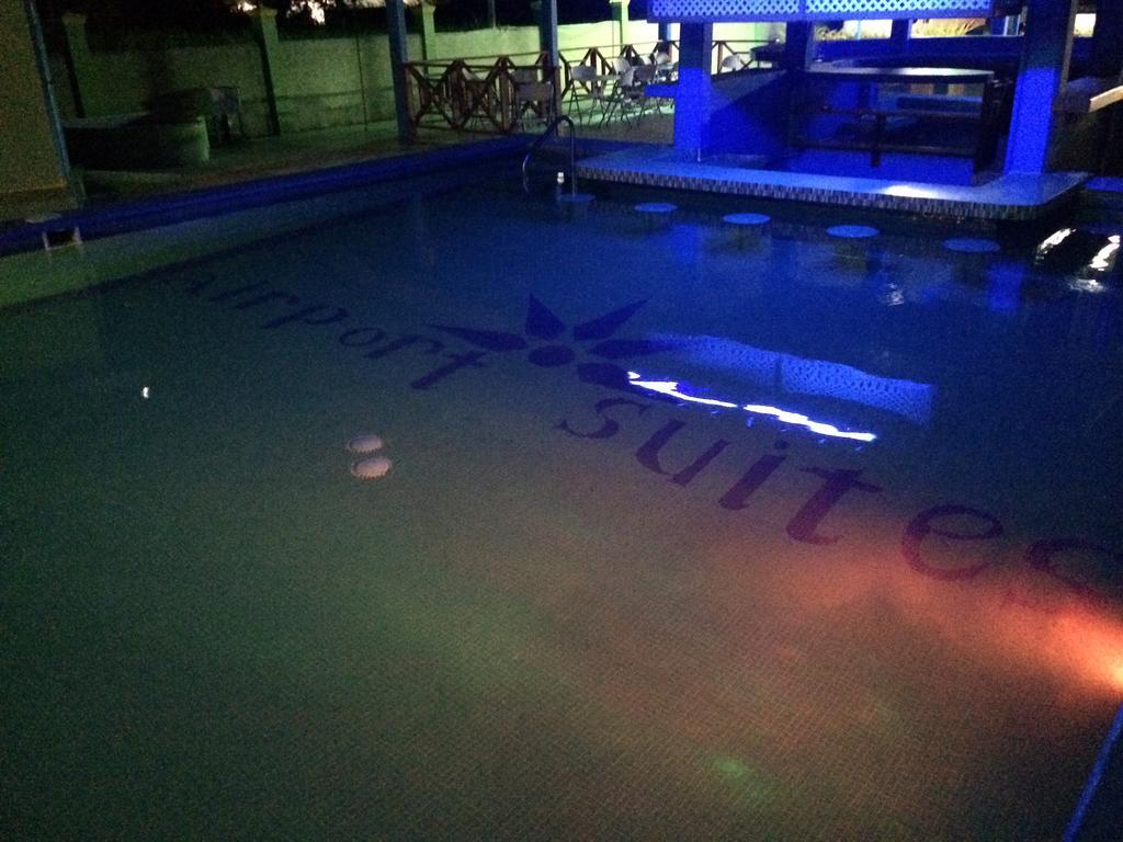 Airport Suites Hotel Piarco Extérieur photo