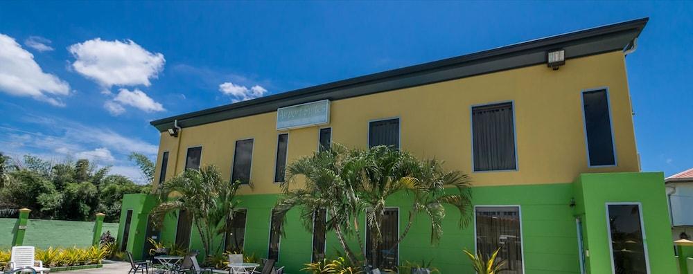 Airport Suites Hotel Piarco Extérieur photo