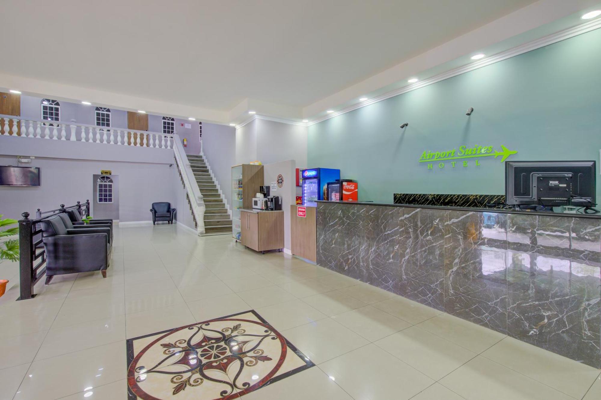 Airport Suites Hotel Piarco Extérieur photo